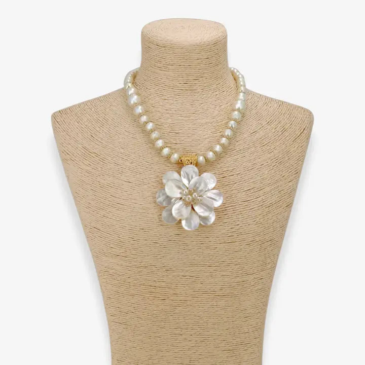 The Ellie Necklace | Mother of Pearl Flower