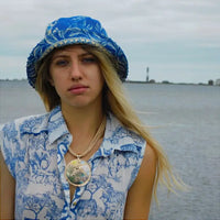 Short Coastal Abalone Seashell Starfish Pendant Necklace | Statement Jewelry