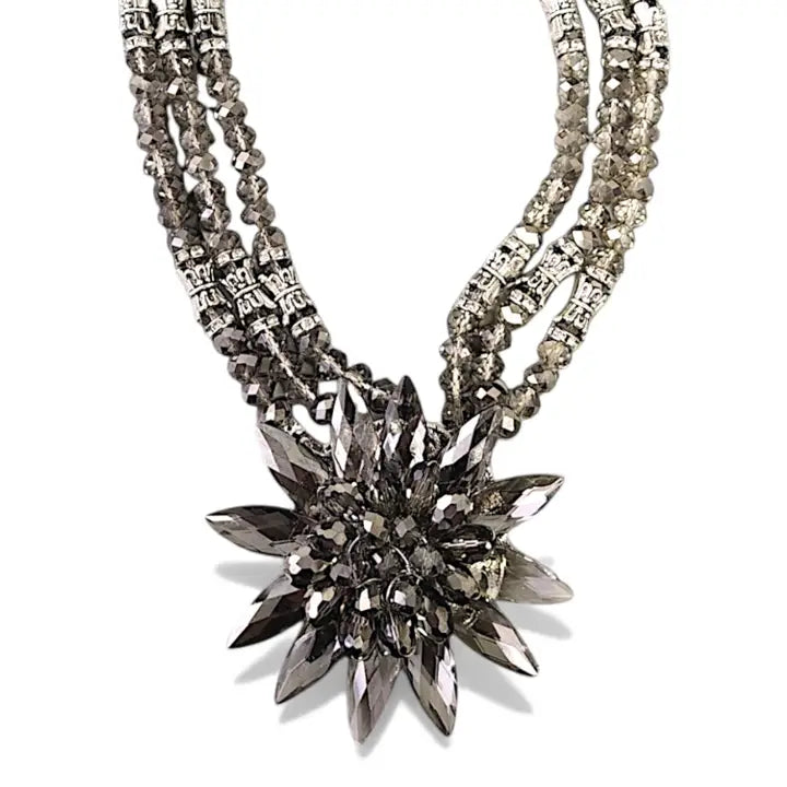 The Aspen Necklace | Chunky Snowflake Necklace