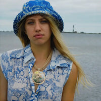 The Atara Necklace | Mother of Pearl Starfish Pendant