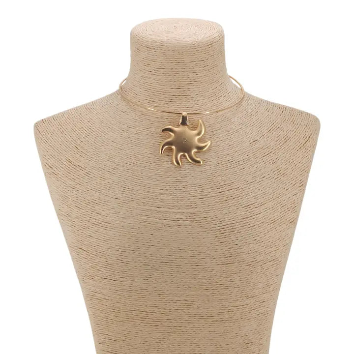 The Kala Necklace | Beachy Vintage Sundial