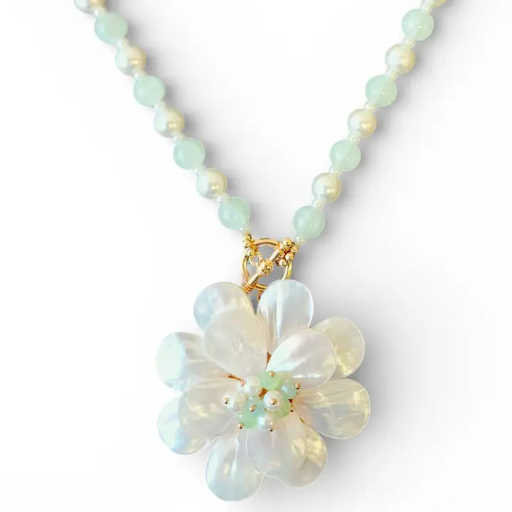 Ellie Necklace (Mint) | Mother of Pearl Flower - Gardenia Jewelry