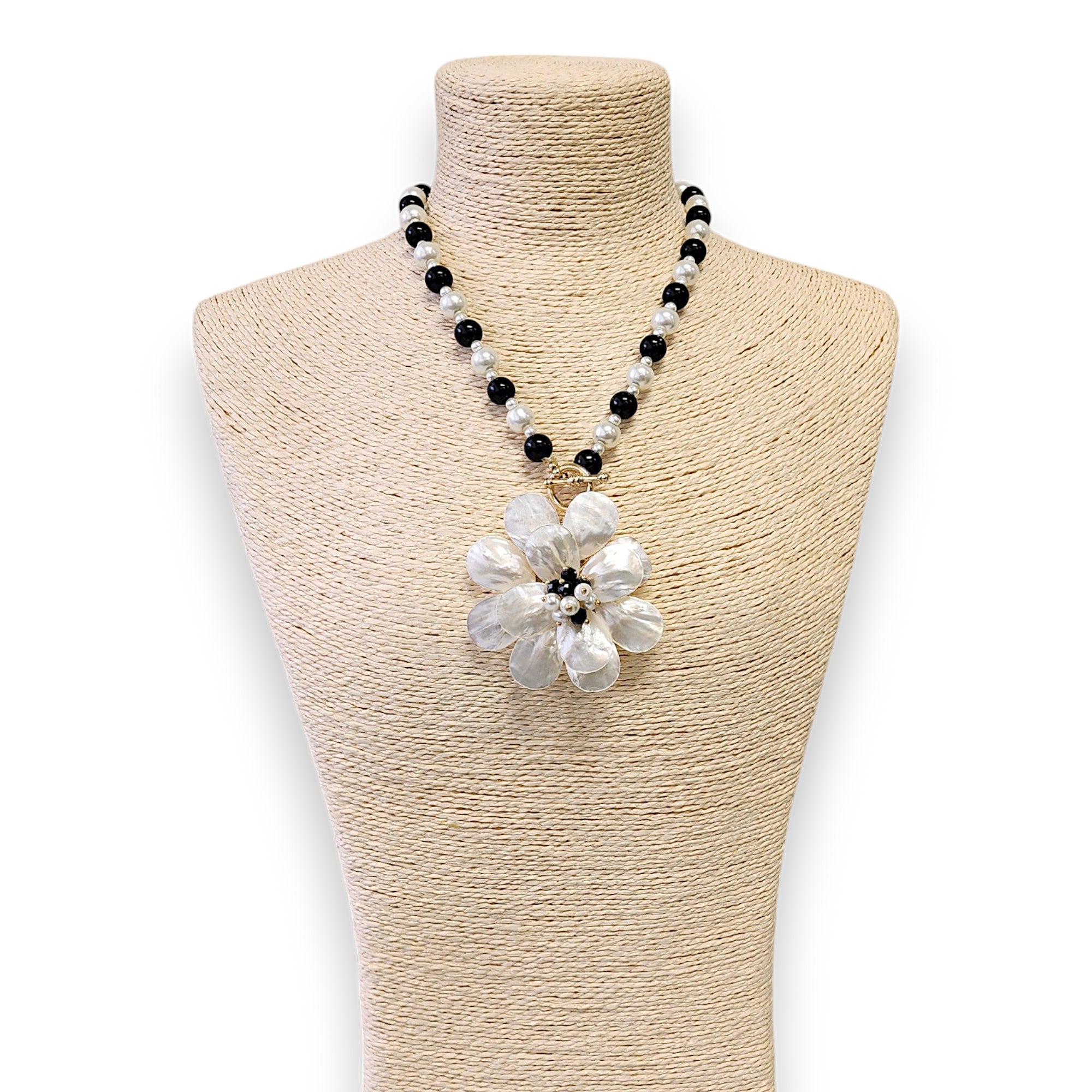 Ellie Necklace (Onyx)