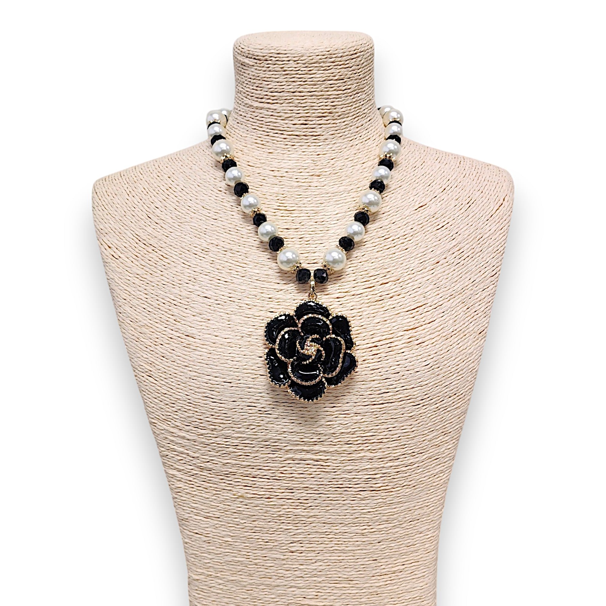 Handmade Chunky Pearl Beaded Flower Pendant Necklace | Statement Jewelry | Coastal | Vintage | Floral | Fall 2025