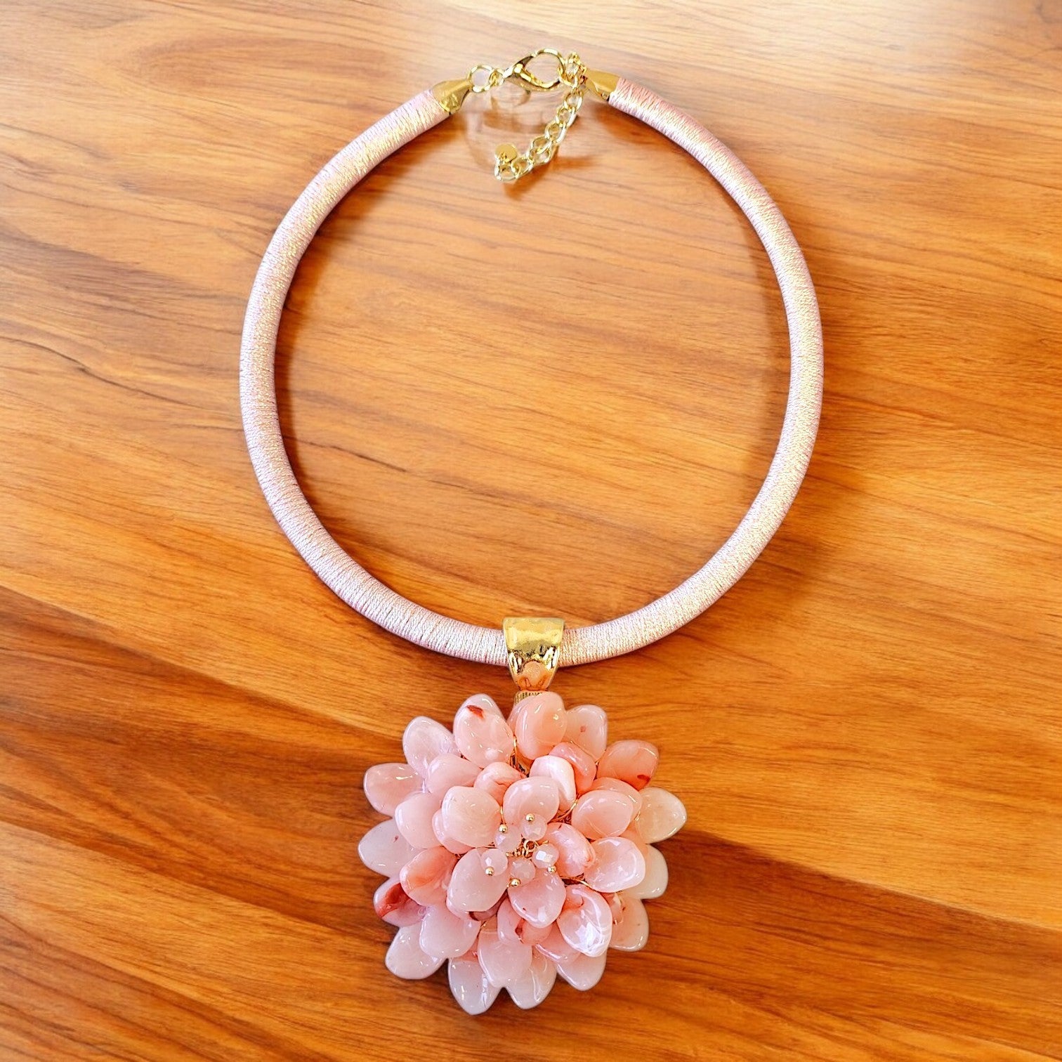 Flower Necklace | Pastel Pink Necklace | Pendant Collar